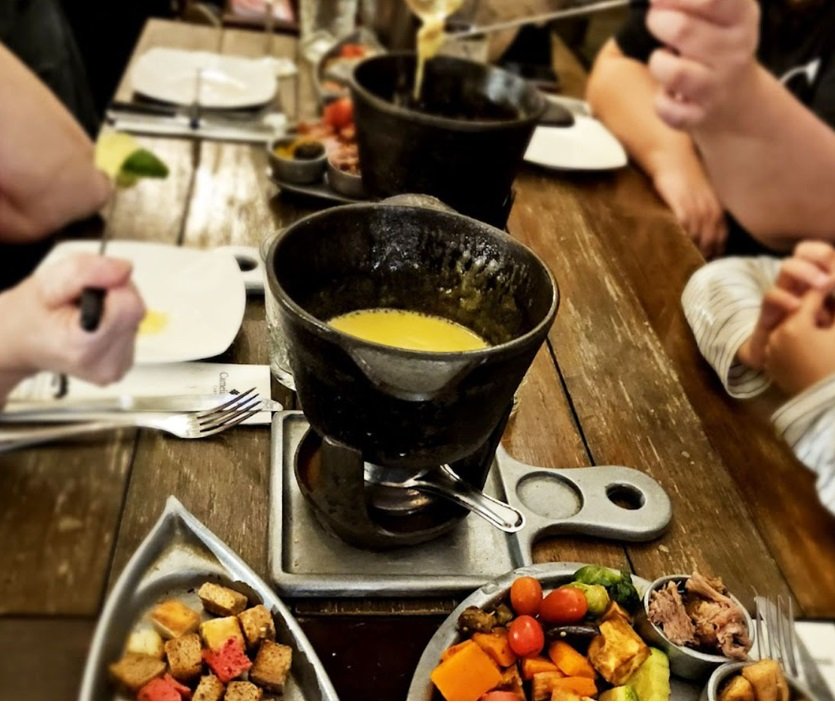 Las fondues de Camila Sensi, una tradición en Cariló